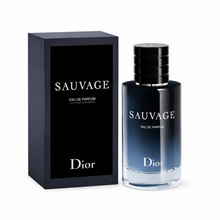 Încarcă imaginea în vizualizatorul Galerie, Dior Sauvage Eau de Parfum 100 ml flacon si cutie parfum barbati
